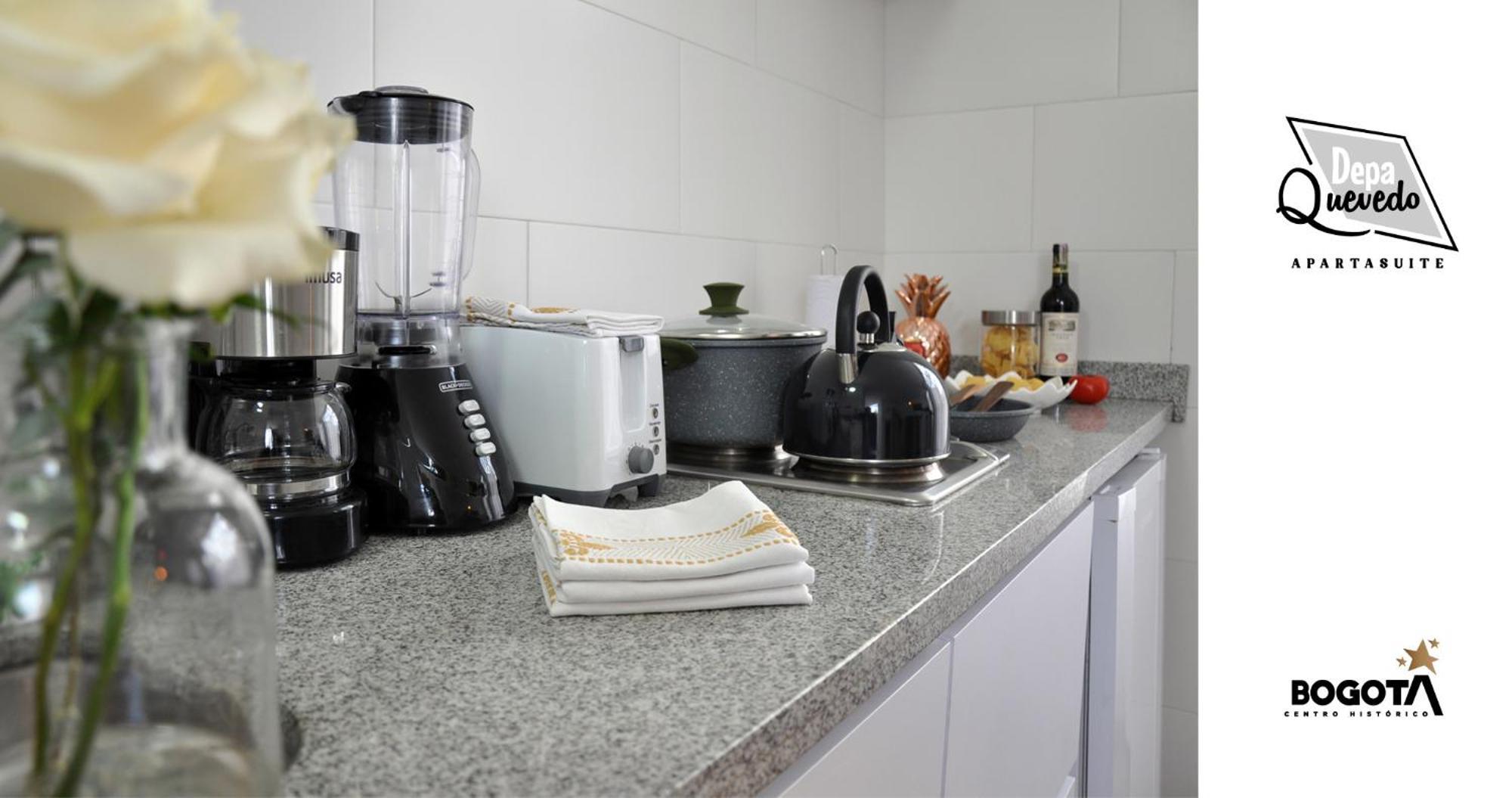 Depa Quevedo - Trendy Revamped Flat - Exceptional Spot In Bogota'S Historic Colonial Square - Candelaria Buitenkant foto